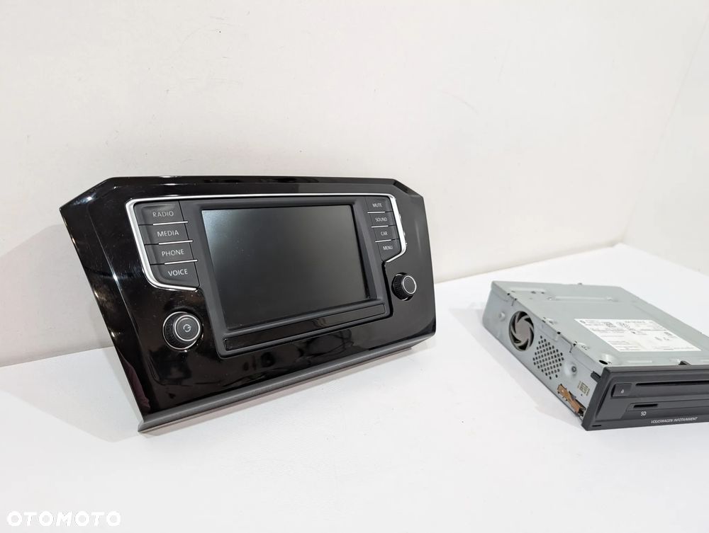 VW GOLF VII RADIO WYŚWIETLACZ CZYTNIK 3G0919605B 3Q0035824B - 3