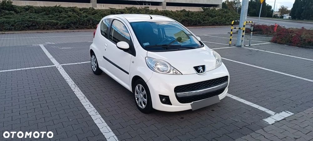 Peugeot 107 - 1