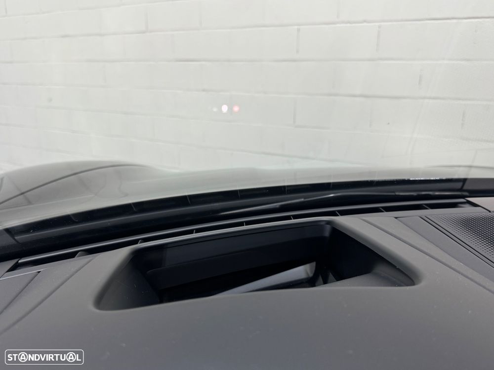 Porsche Taycan 4S - 46