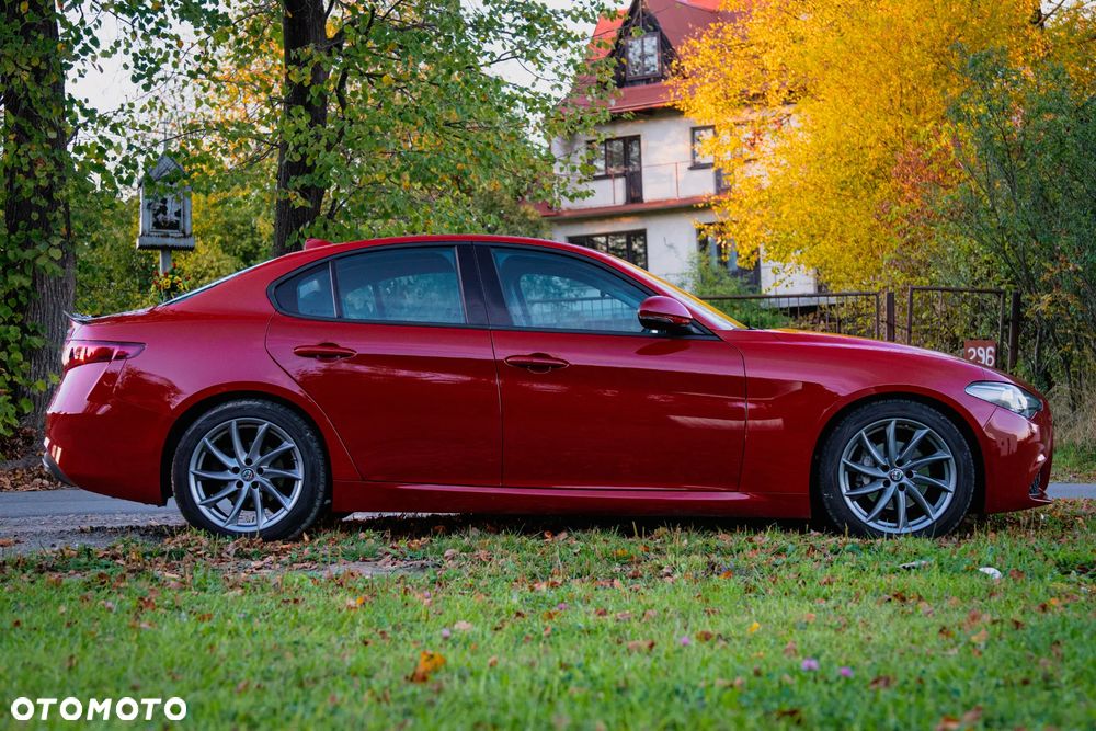 Alfa Romeo Giulia 2.0 Turbo Business - 8