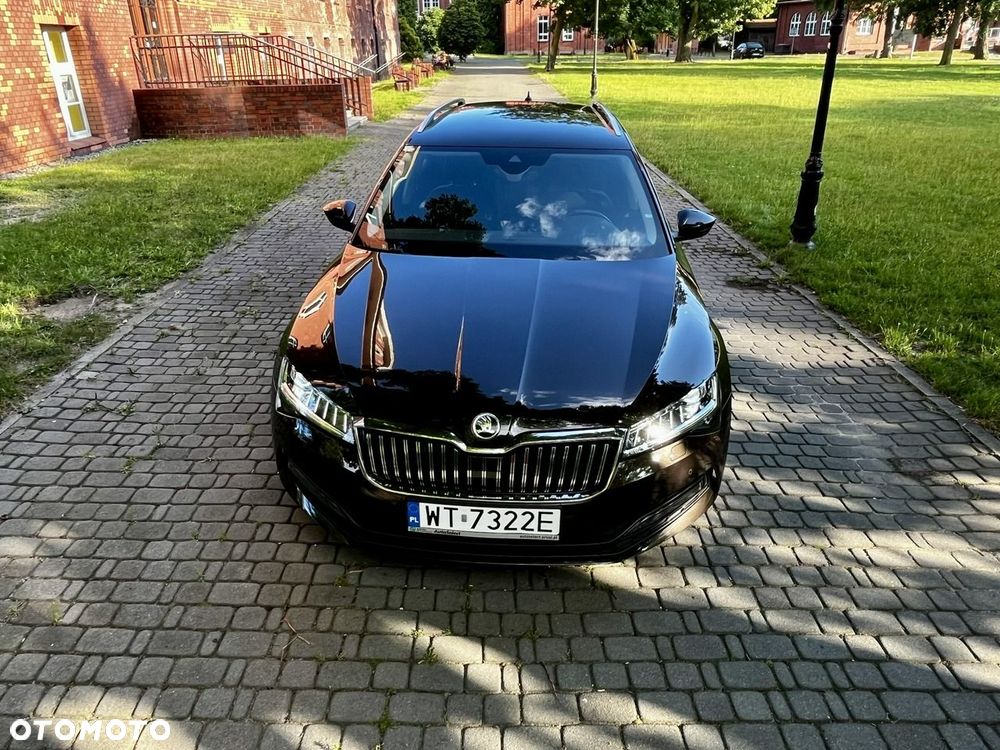Skoda Superb 2.0 TDI SCR Ambition DSG - 29