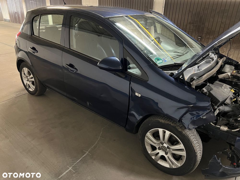 Opel Corsa - 6
