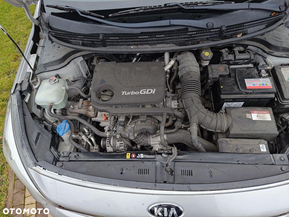 Kia Rio - 24