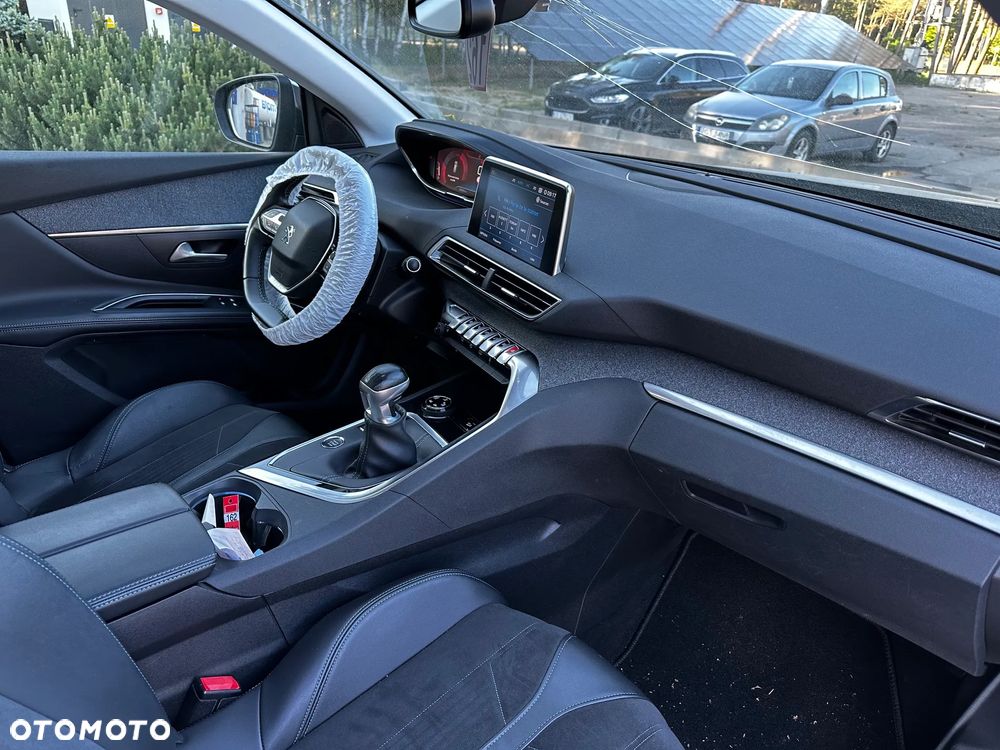 Peugeot 5008 - 6