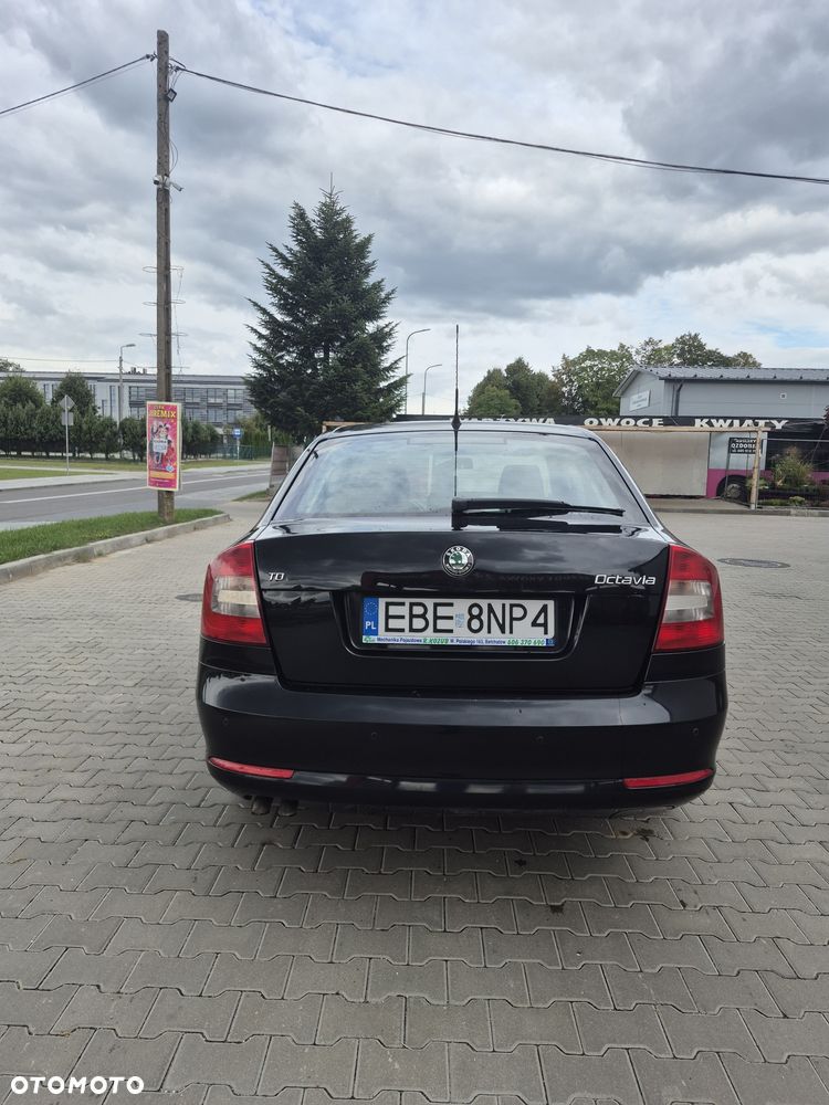 Skoda Octavia - 3