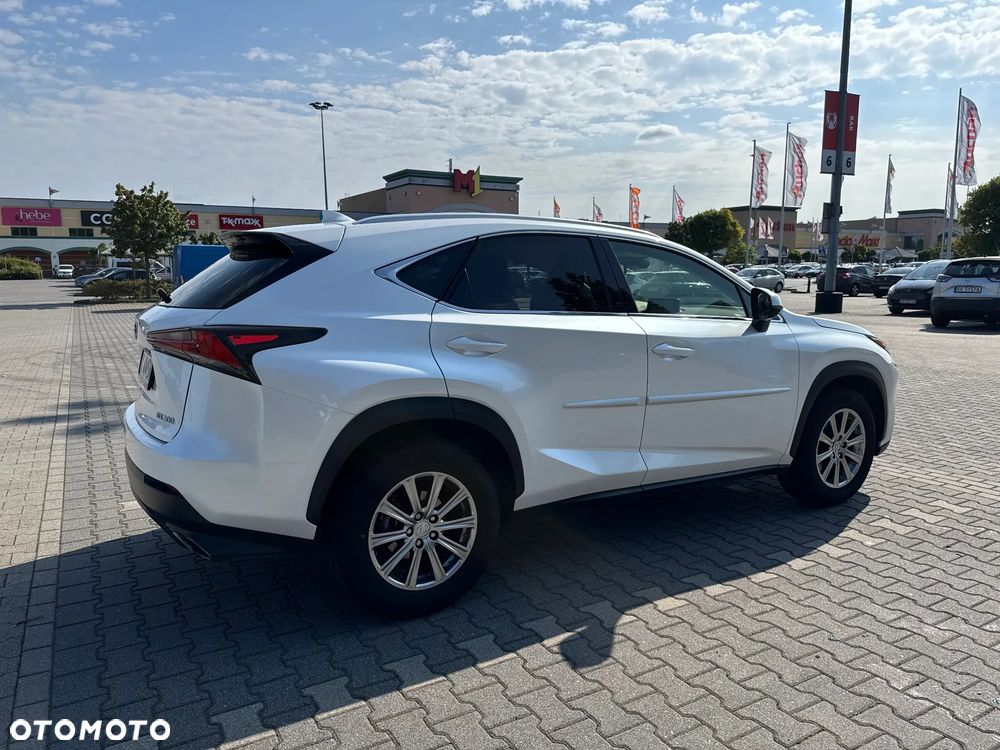 Lexus NX 300 Elegance 2WD - 2
