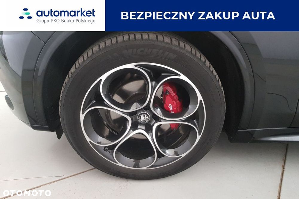 Alfa Romeo Stelvio 2.0 Turbo Veloce Q4 - 13