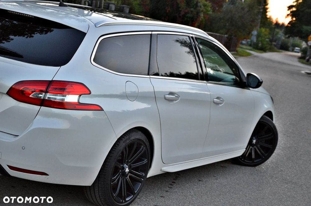 Peugeot 308 BlueHDi 180 EAT6 GT - 16