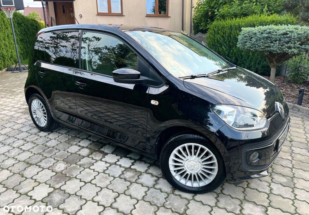 Volkswagen up! - 12