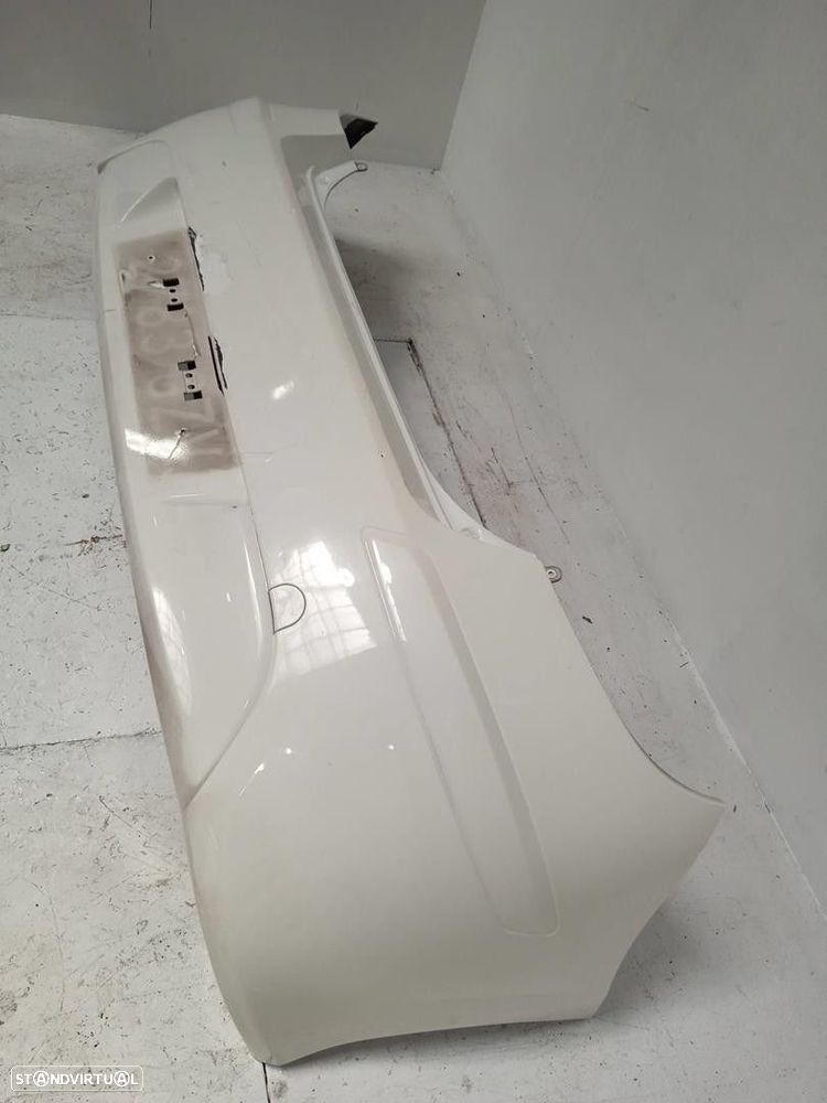 PARA-CHOQUES TRASEIRO HYUNDAI I30 2010 - 4