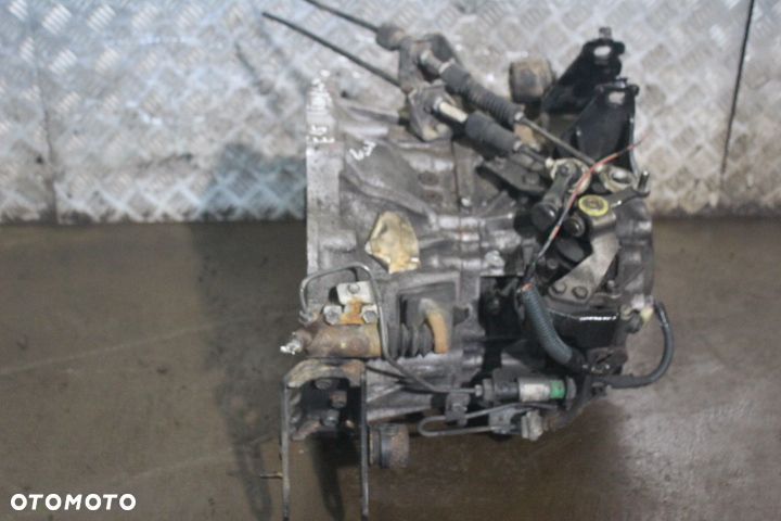 SKRZYNIA BIEGÓW TOYOTA COROLLA X E15 2.0D4D - 4