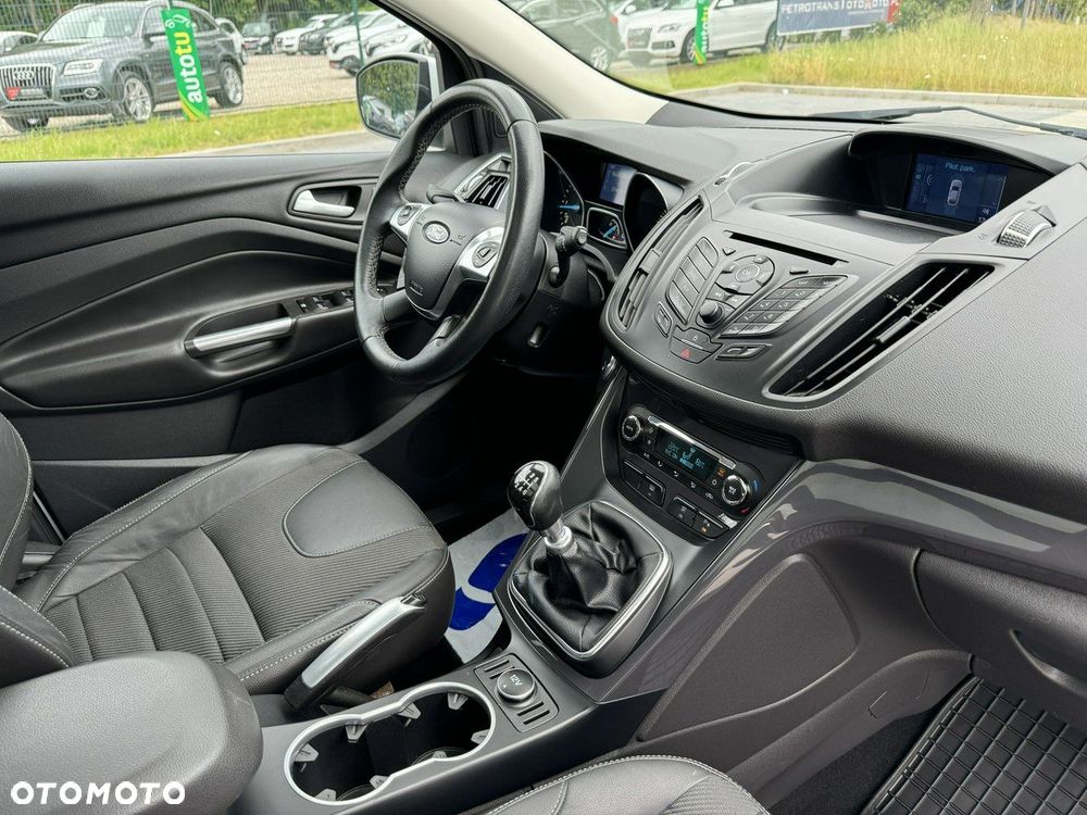 Ford Kuga 2.0 TDCi Titanium - 36