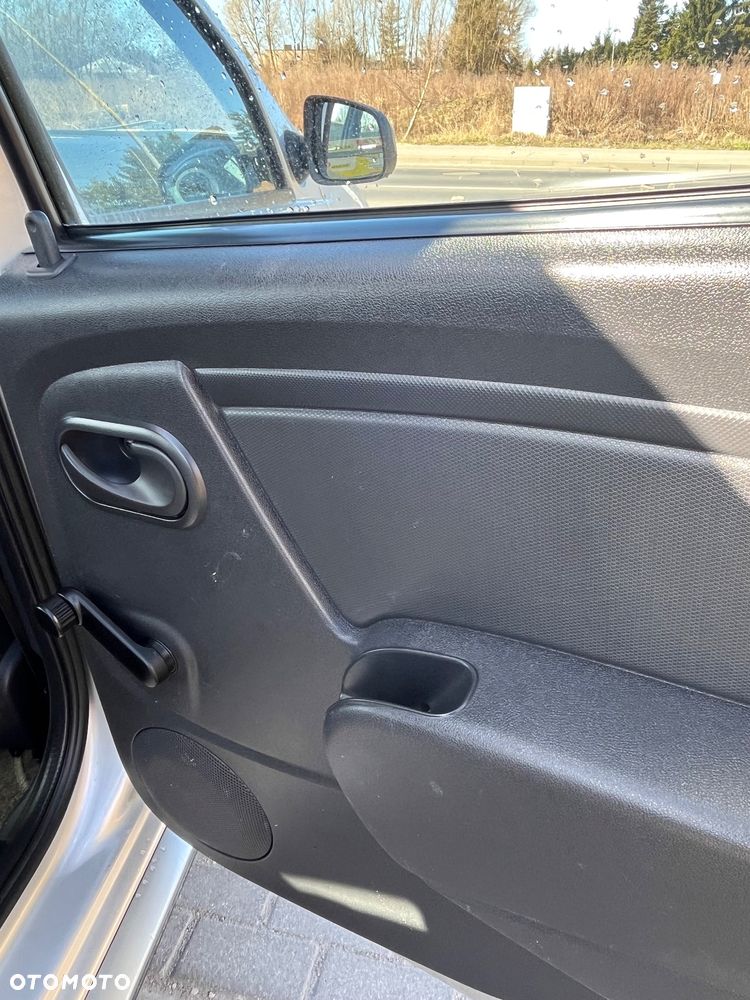 Dacia Sandero 1.6 MPI Stepway - 23