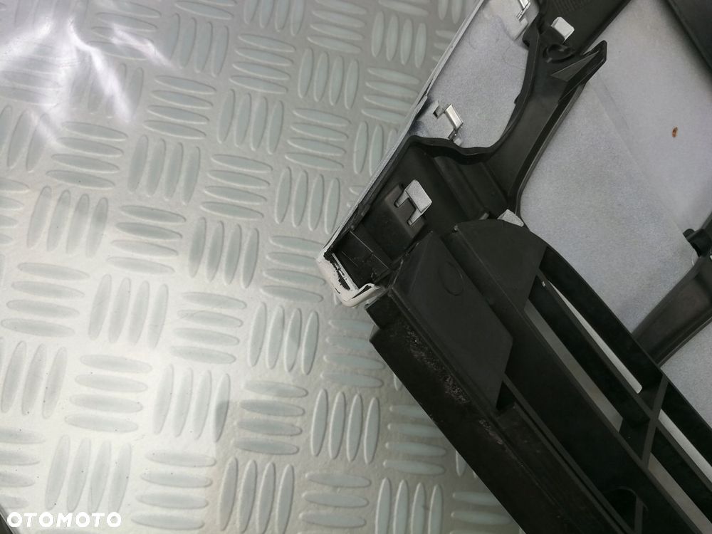 1497651077 1497645077 grill atrapa zderzaka chłodnicy CITROEN JUMPY II 07- - 11