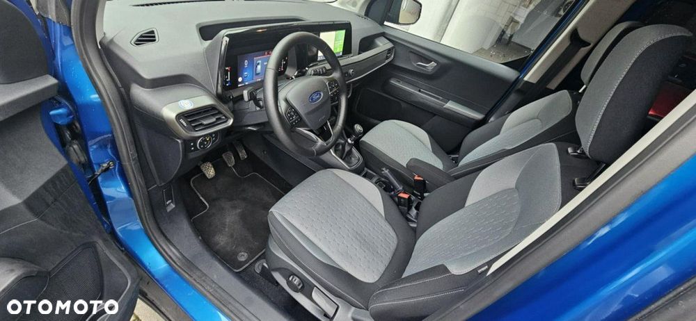 Ford Tourneo Courier - 7