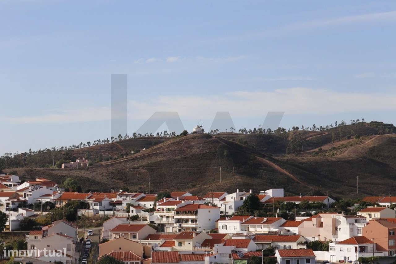 Terreno Urbano de 19.065 m2 com Alvará Aprovado | Silves - Grande imagem: 2/47