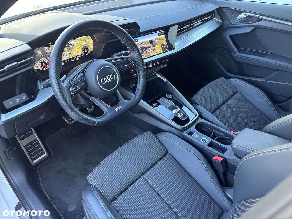 Audi S3 Sportback - 16