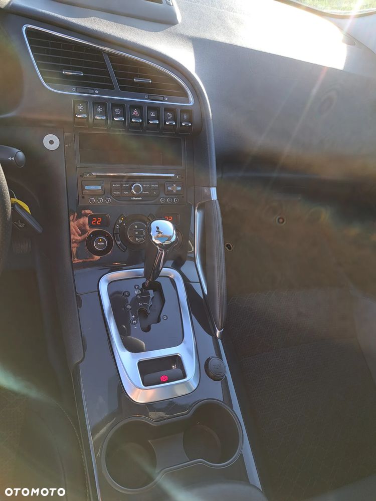Peugeot 3008 THP 165 EAT6 Stop & Start Allure - 24