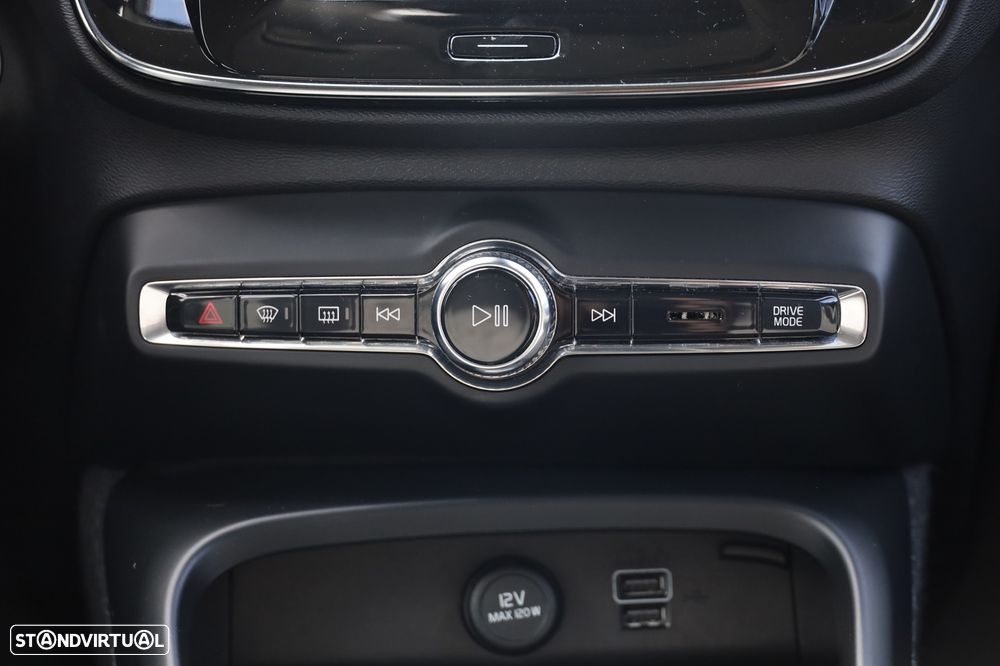 Volvo XC 40 1.5 T5 PHEV R-Design Expression - 17