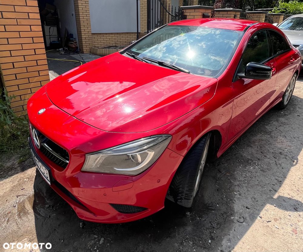 Mercedes-Benz CLA 200 7G-DCT - 10