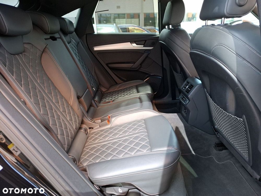 Audi Q5 Sportback - 16