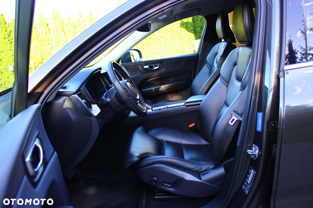 Volvo XC 60 B4 B Inscription - 22