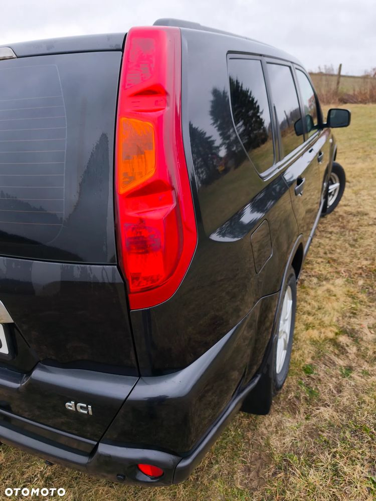 Nissan X-Trail 2.0 dCi LE - 12