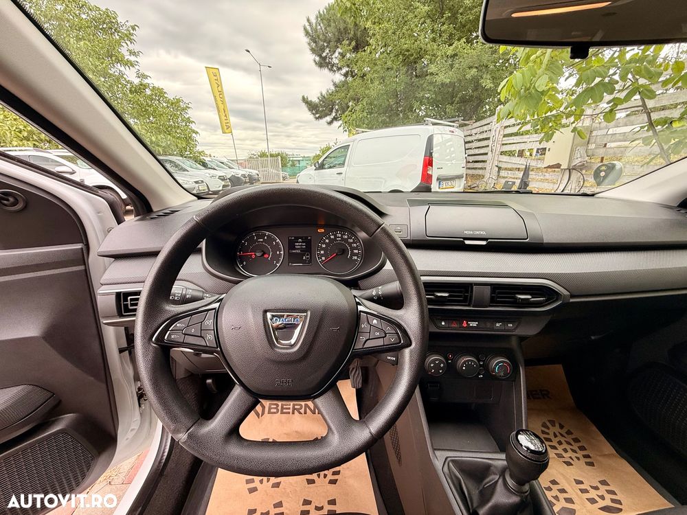 Dacia Logan ECO-G 100 Essential - 9