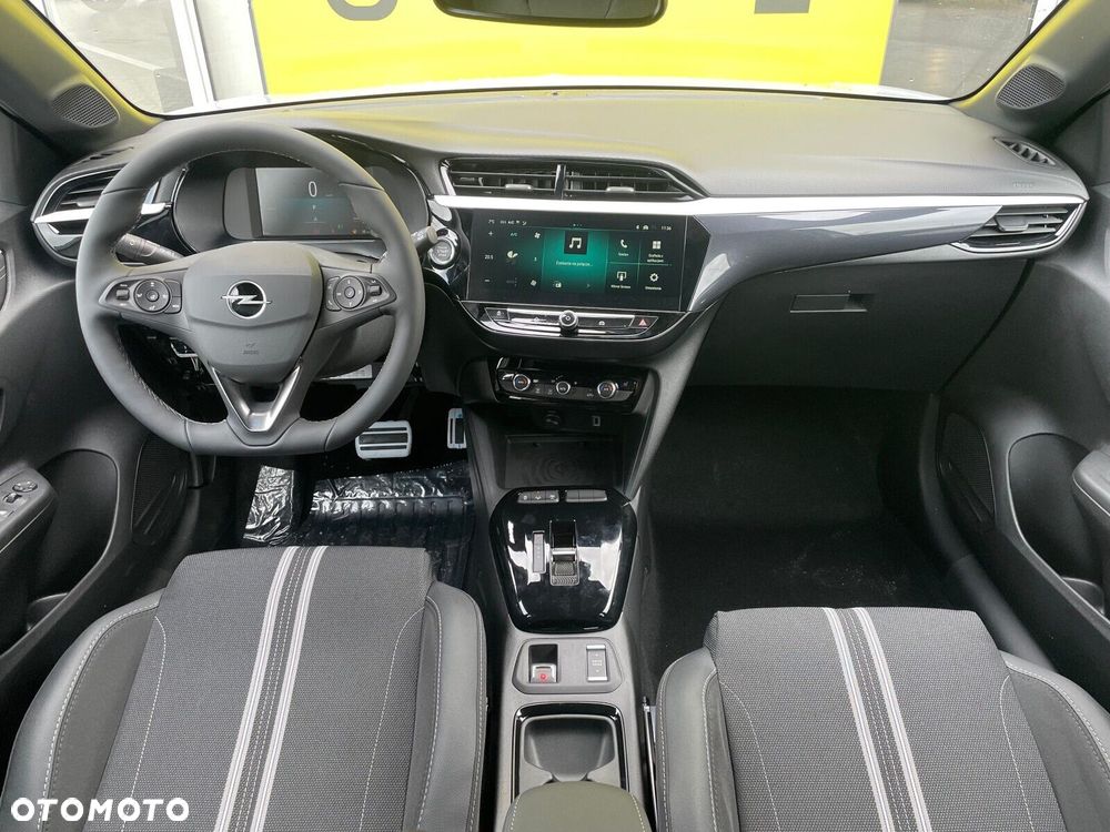 Opel Corsa 1.2 T mHEV GS eDCT - 8