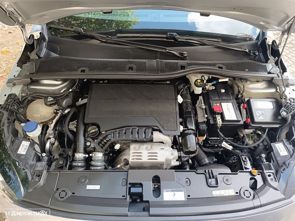 Peugeot 208 PureTech 100 EAT8 Active Pack - 43