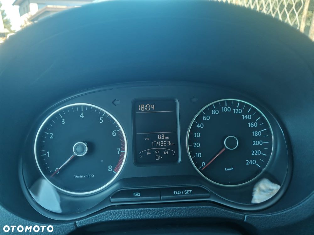 Volkswagen Polo 1.2 Style - 12