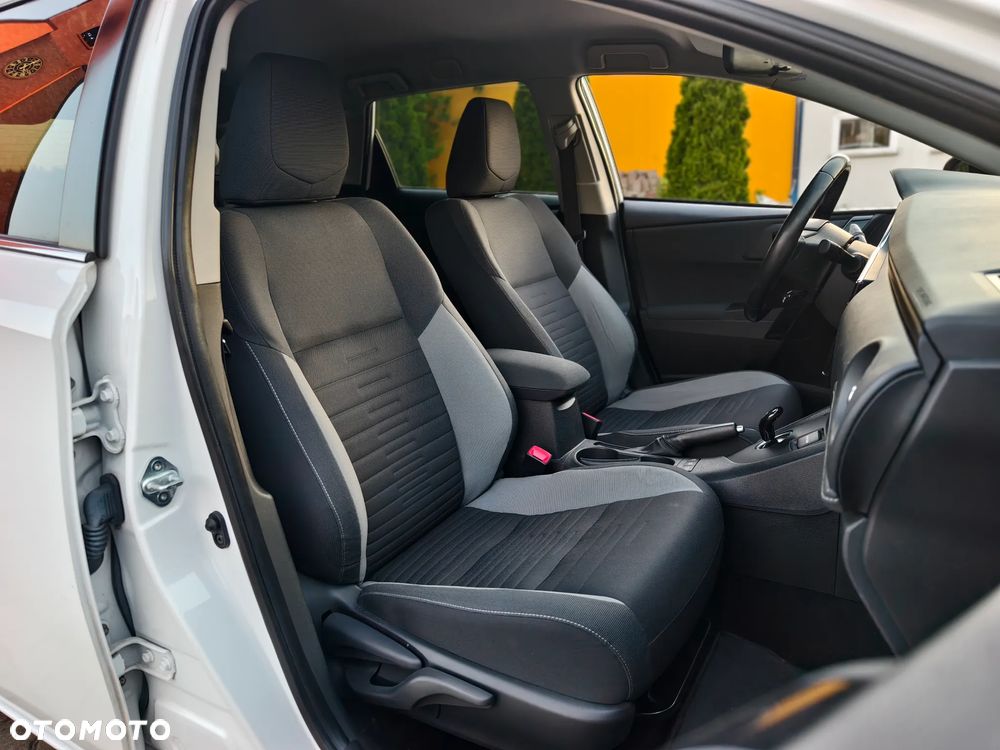 Toyota Auris 1.8 VVT-i Automatik Edition S+ - 19