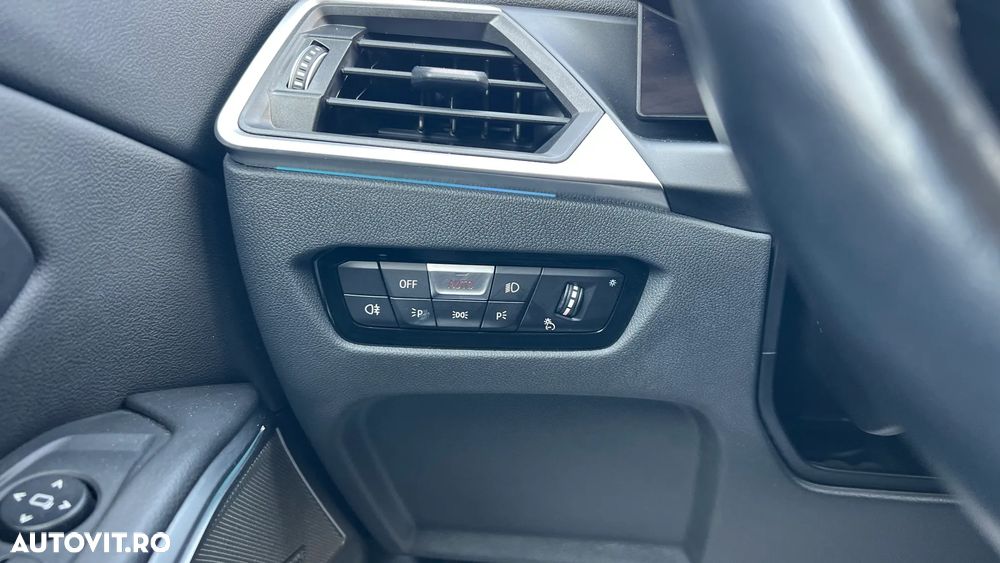 BMW Seria 3 320d xDrive AT MHEV - 24