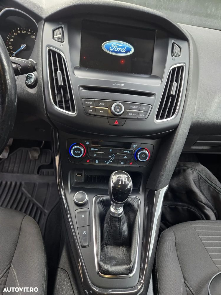 Ford Focus 2.0 EcoBlue Titanium - 7