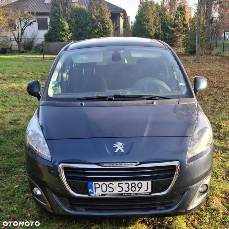 Peugeot 5008 - 1