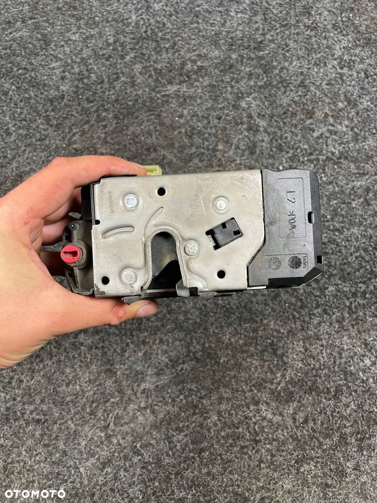 opel astra h zafira b zamek drzwi lewy tył tylny 13128115 GA - 5