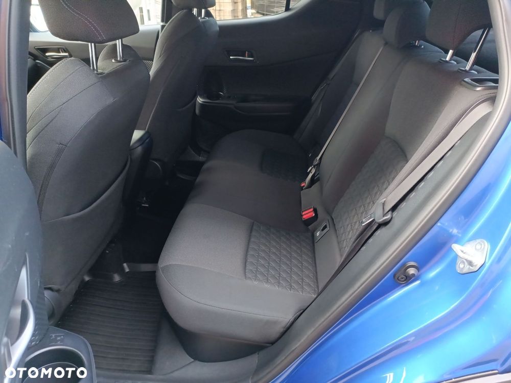 Toyota C-HR - 11