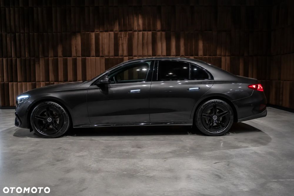 Mercedes-Benz Klasa E 220 d mHEV 4-Matic AMG 9G-Tronic - 6