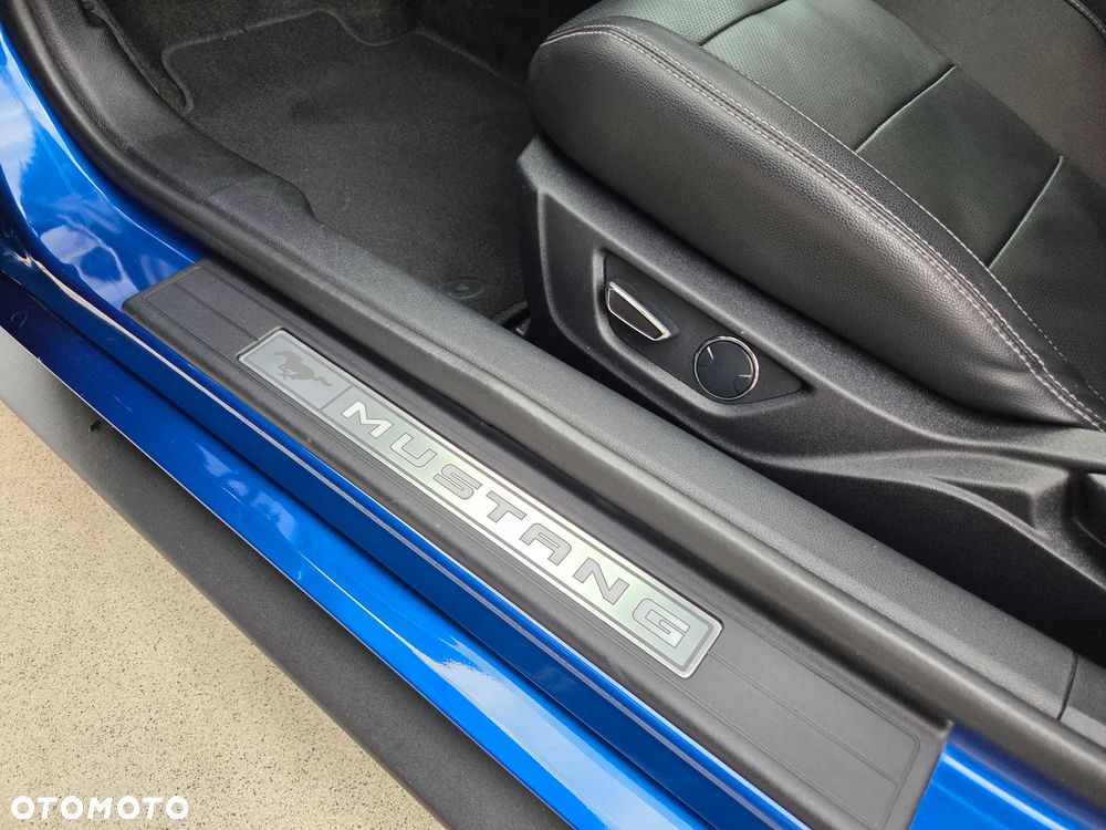 Ford Mustang 5.0 V8 GT - 16