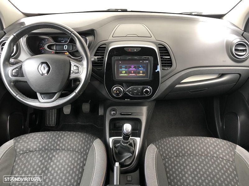 Renault Captur 1.5 dCi Exclusive - 11