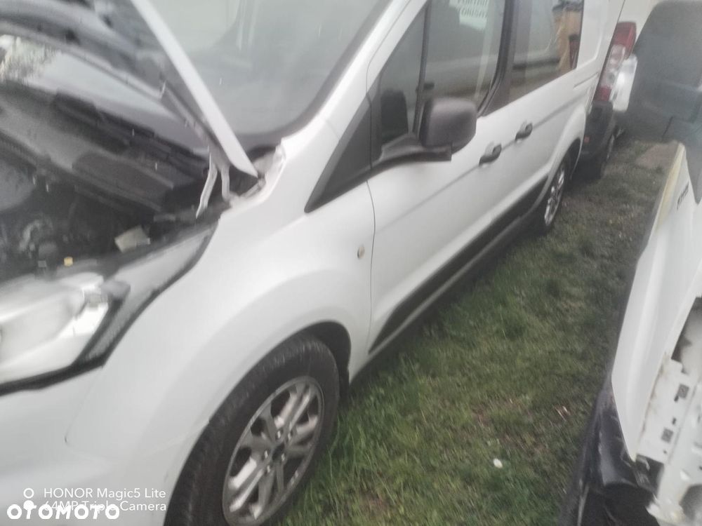 Ford Transit Connect - 3