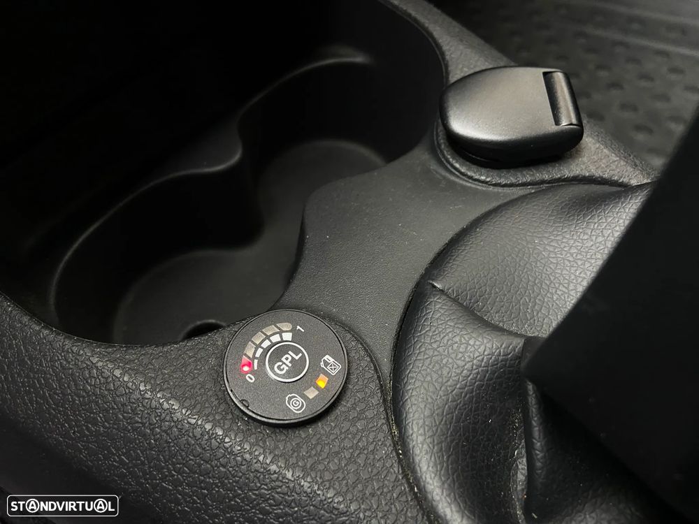 Dacia Logan MCV 1.2 16V Confort Bi-Fuel - 21