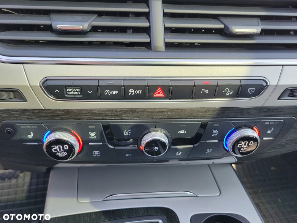 Audi Q7 - 21