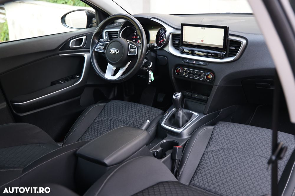 Kia Ceed - 18