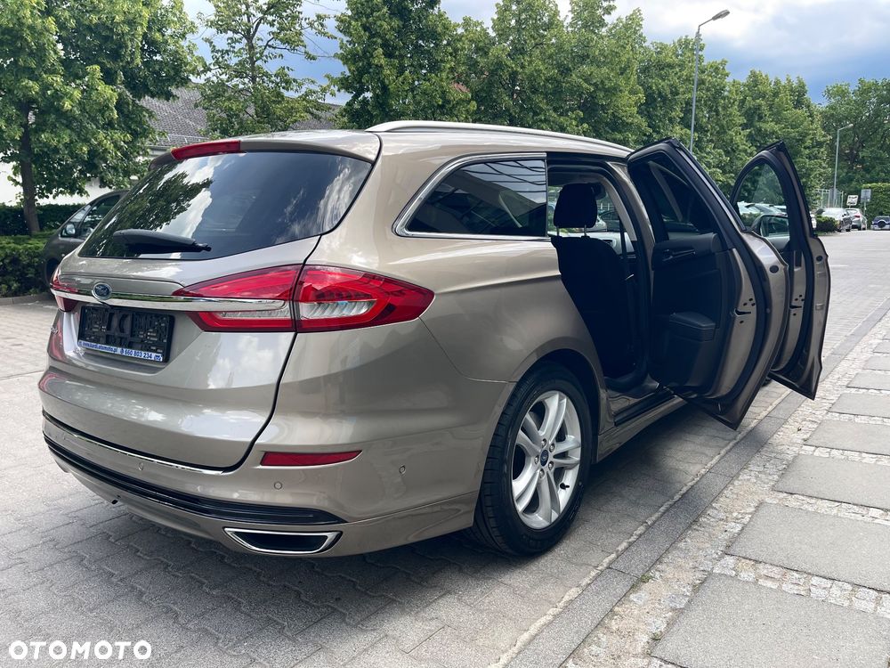Ford Mondeo - 18