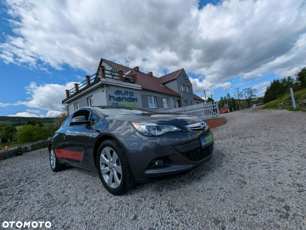 Opel Astra GTC 1.4 Turbo - 1