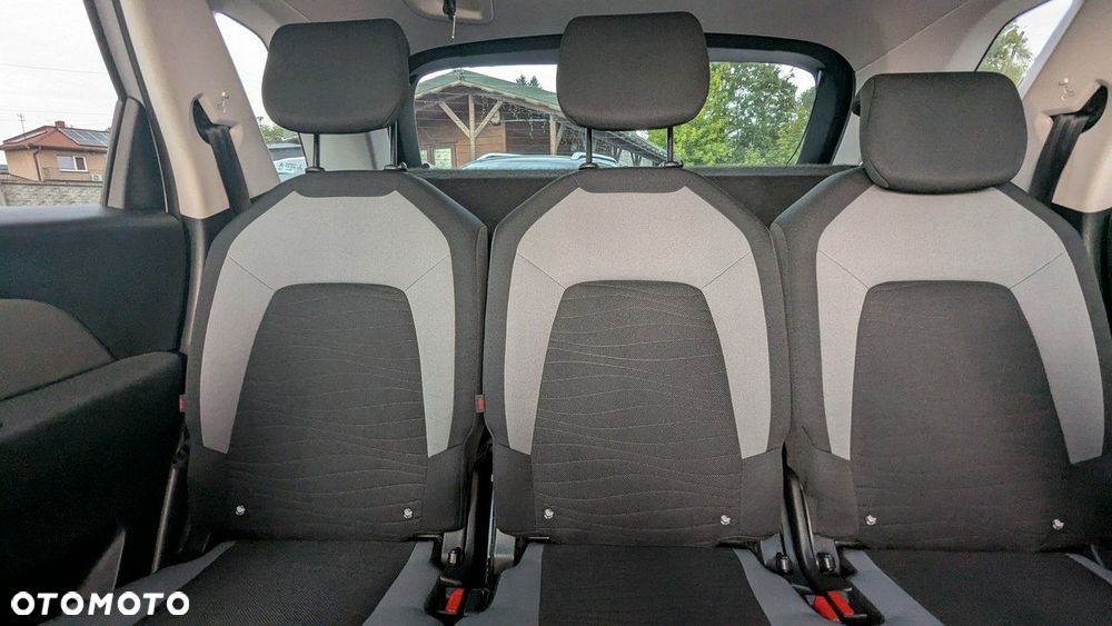 Citroën C4 Picasso - 17