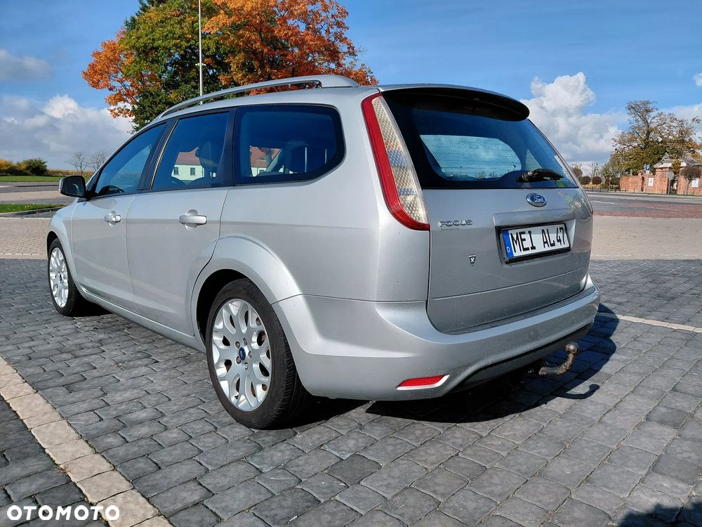 Ford Focus 1.8 FF Ambiente - 25