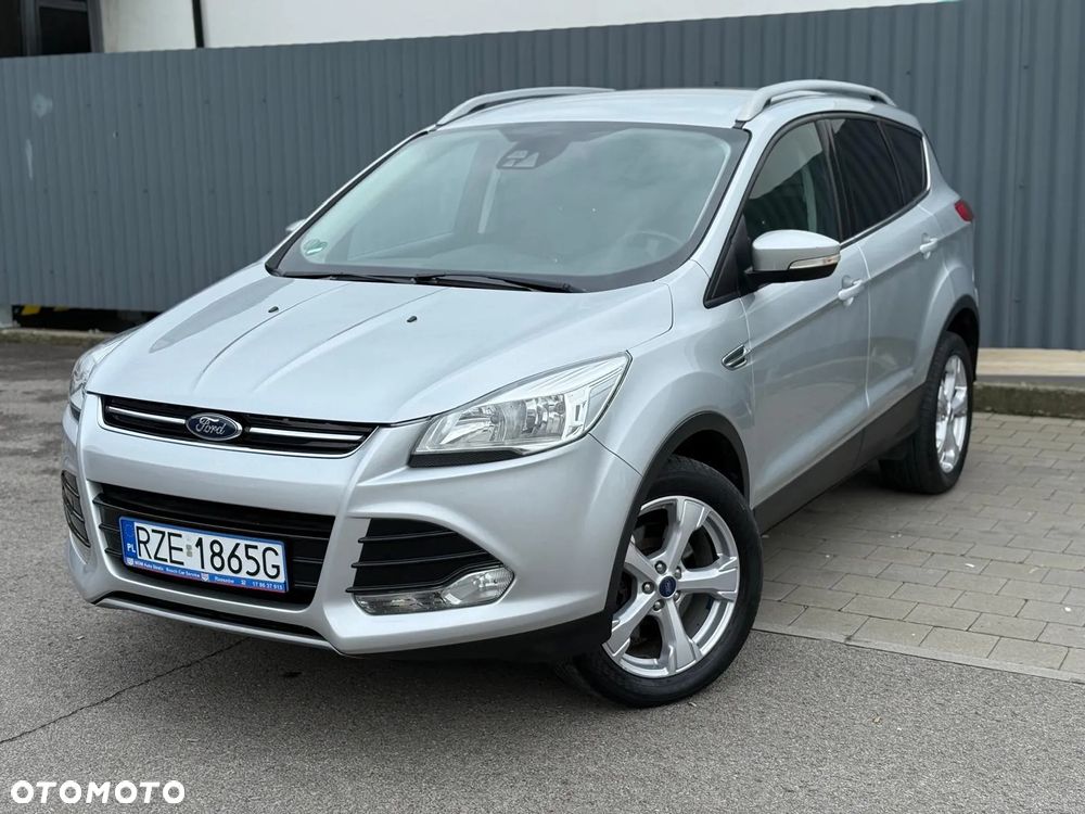 Ford Kuga 2.0 TDCi 2x4 SYNC - 6