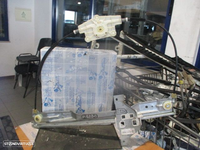 Elevador Sem Motor 9657133880 CITROEN C4 2008 1.6HDI 92CV 3P CINZA FD - 2